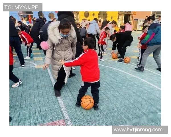 幼儿园篮球玩法探索活动促进孩子身体协调与团队合作能力提升 幼儿园篮球玩法探索活动促进孩子身体协调与团队合作能力提升